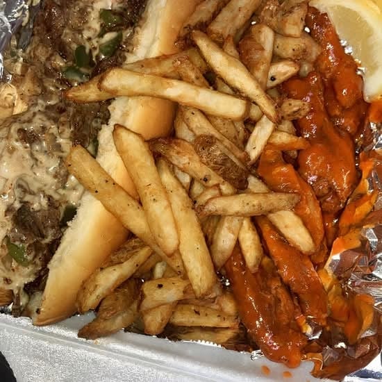 5 wings Sandwich side combo.